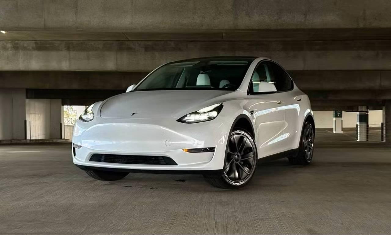 Tesla Model Y 2024 in Spokane Valley, WA
