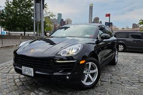 Porsche Macan car