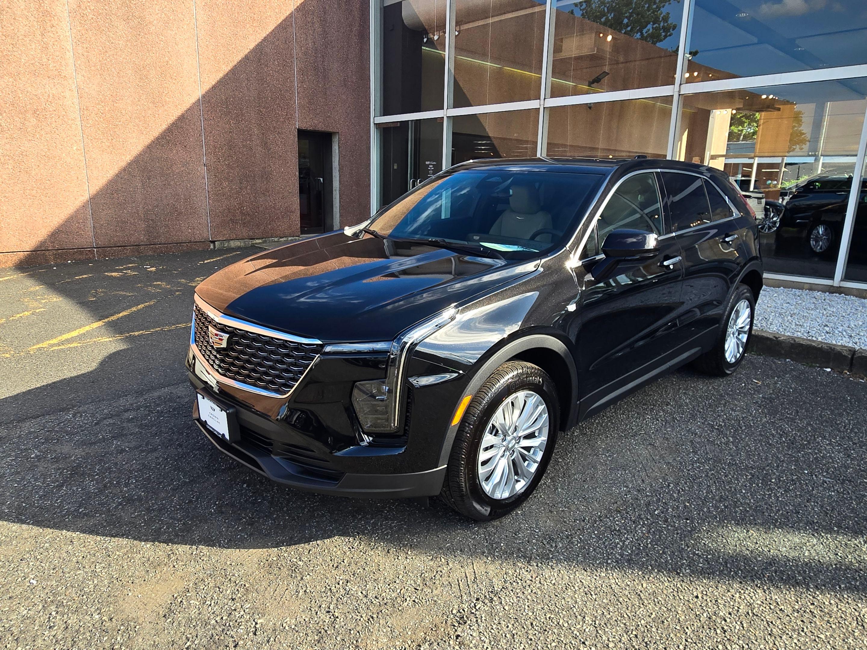 Cadillac XT4 2024 in 