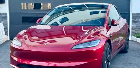 Tesla Model 3 2024
