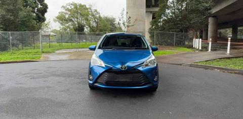 Toyota YARIS 2015