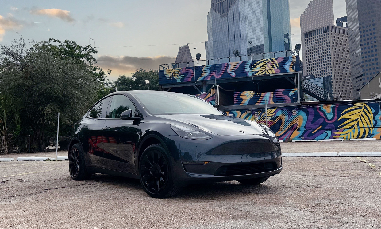 Tesla Model Y 2024 in Spring, TX