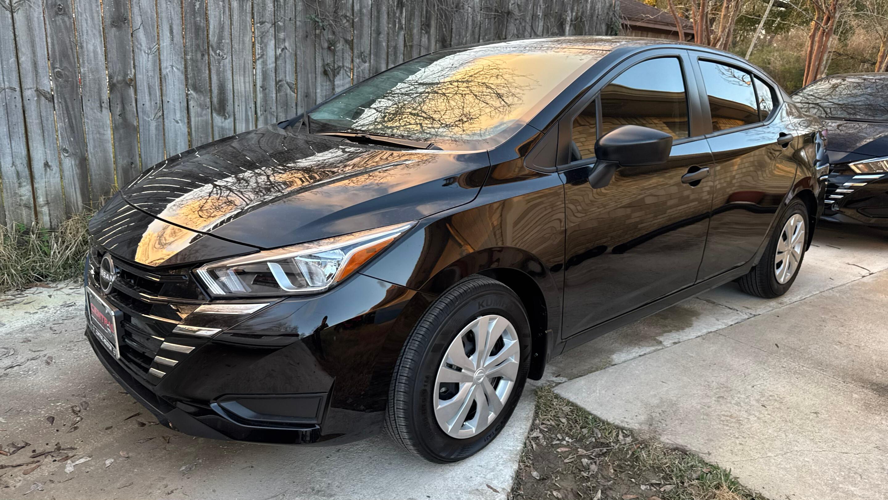 Nissan Versa 2024 in Beaumont, TX