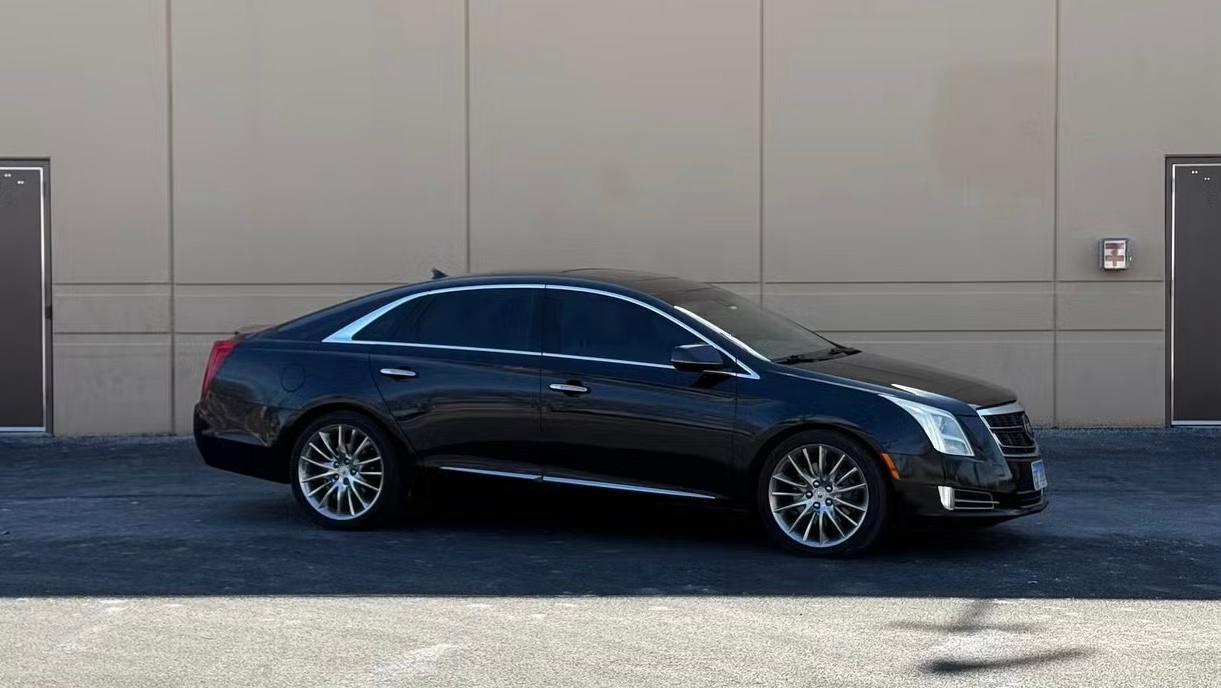 Cadillac XTS 2014 in 