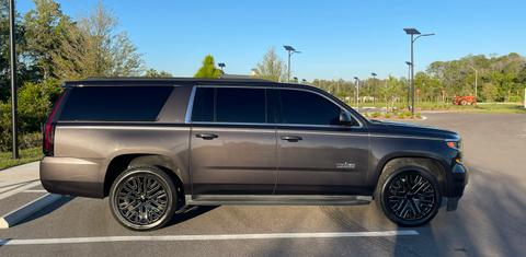 Chevrolet Suburban 2015