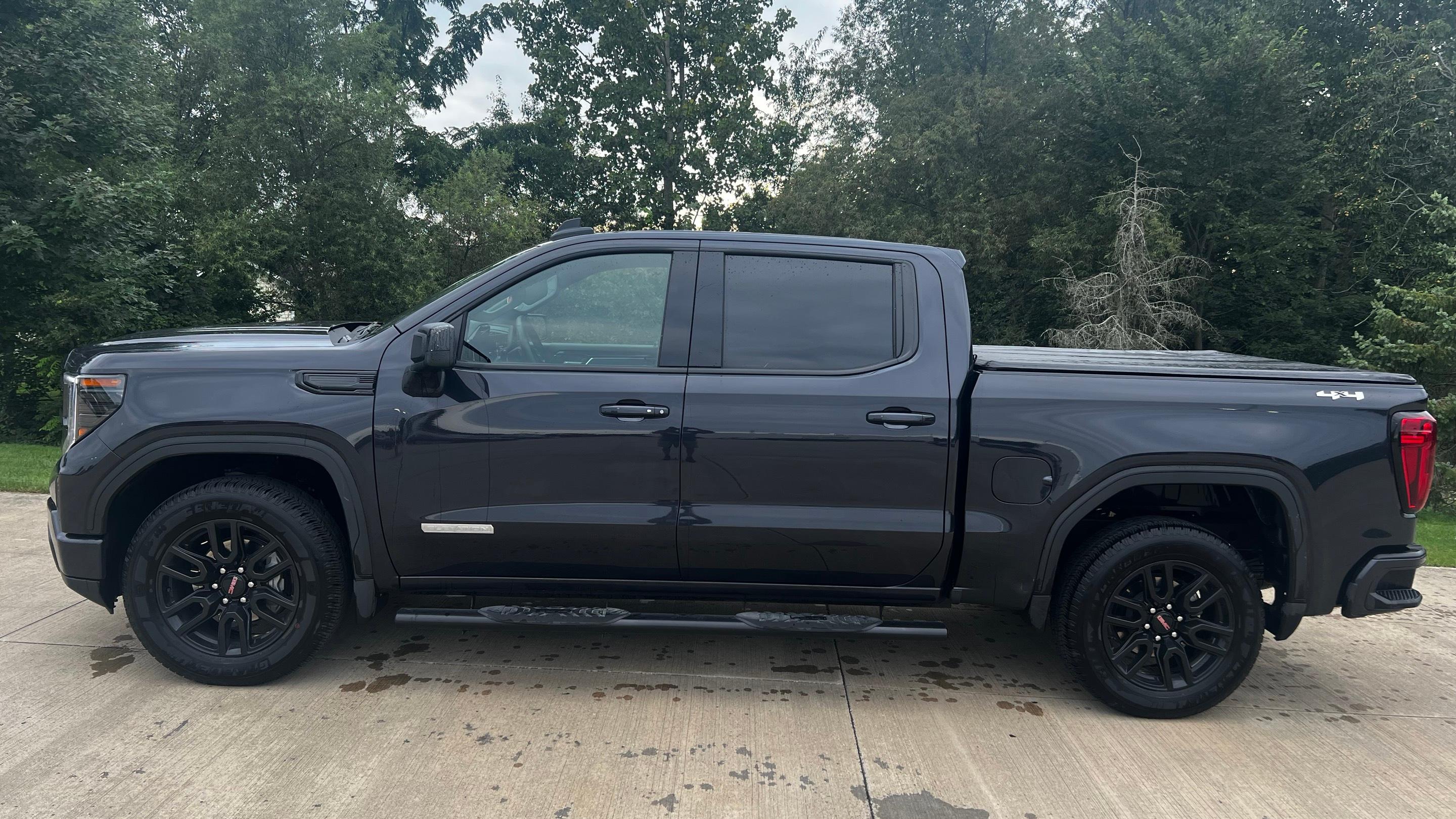 GMC Sierra 1500 2023 in Medina, OH