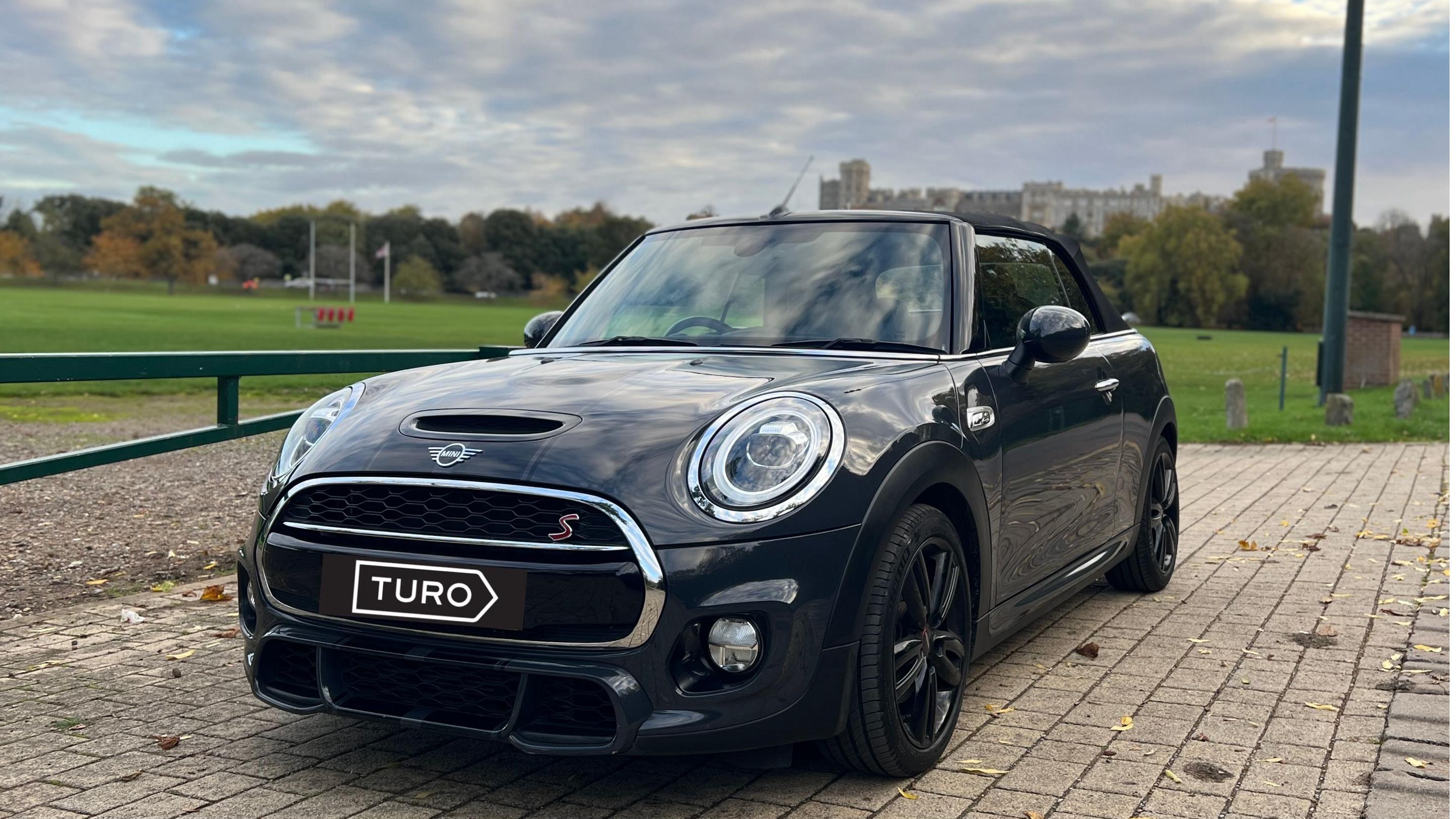 MINI Cooper 2019 in Windsor