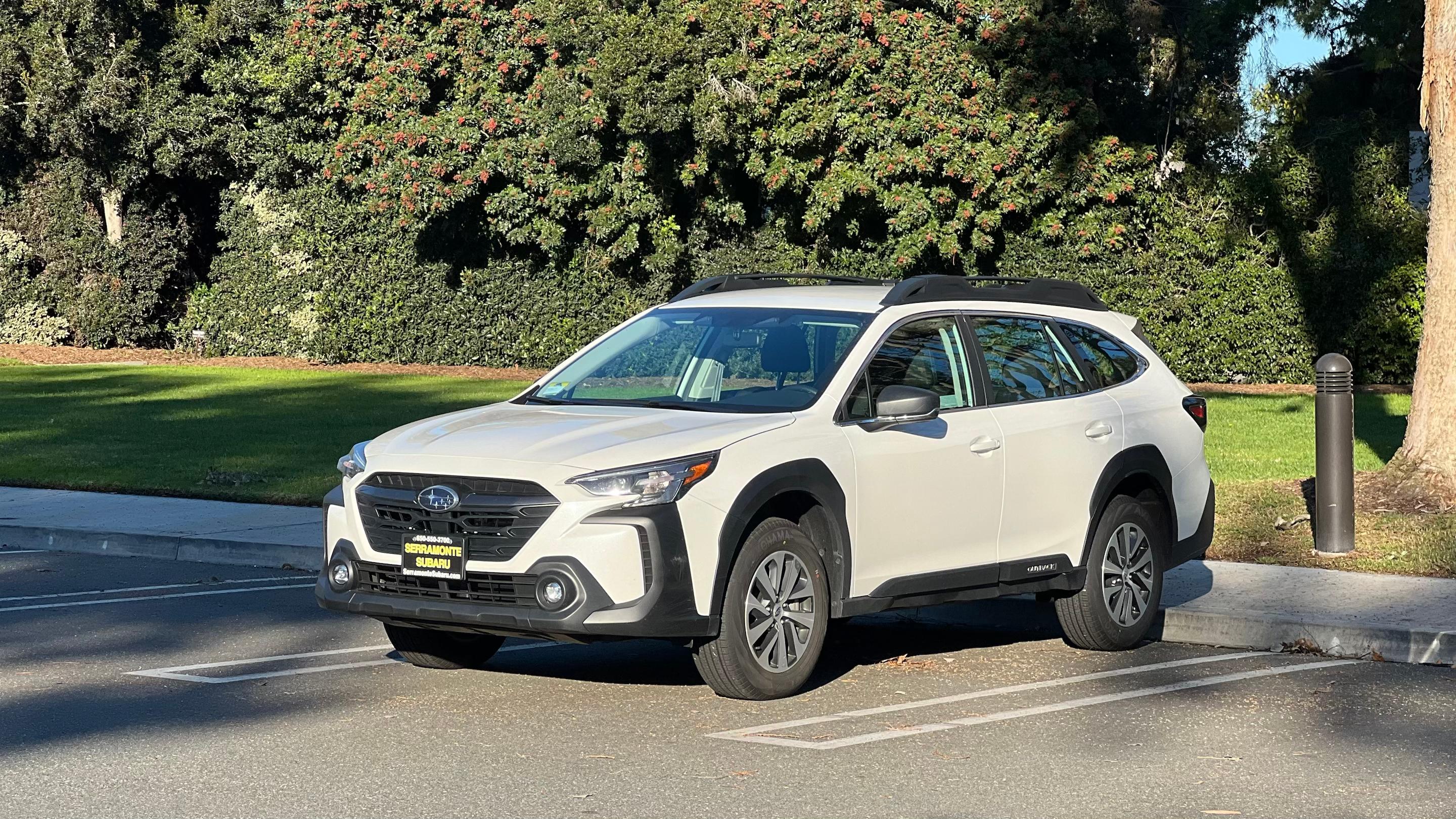 Subaru Outback 2024 in Costa Mesa, CA