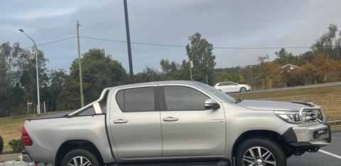 Toyota HILUX 2015
