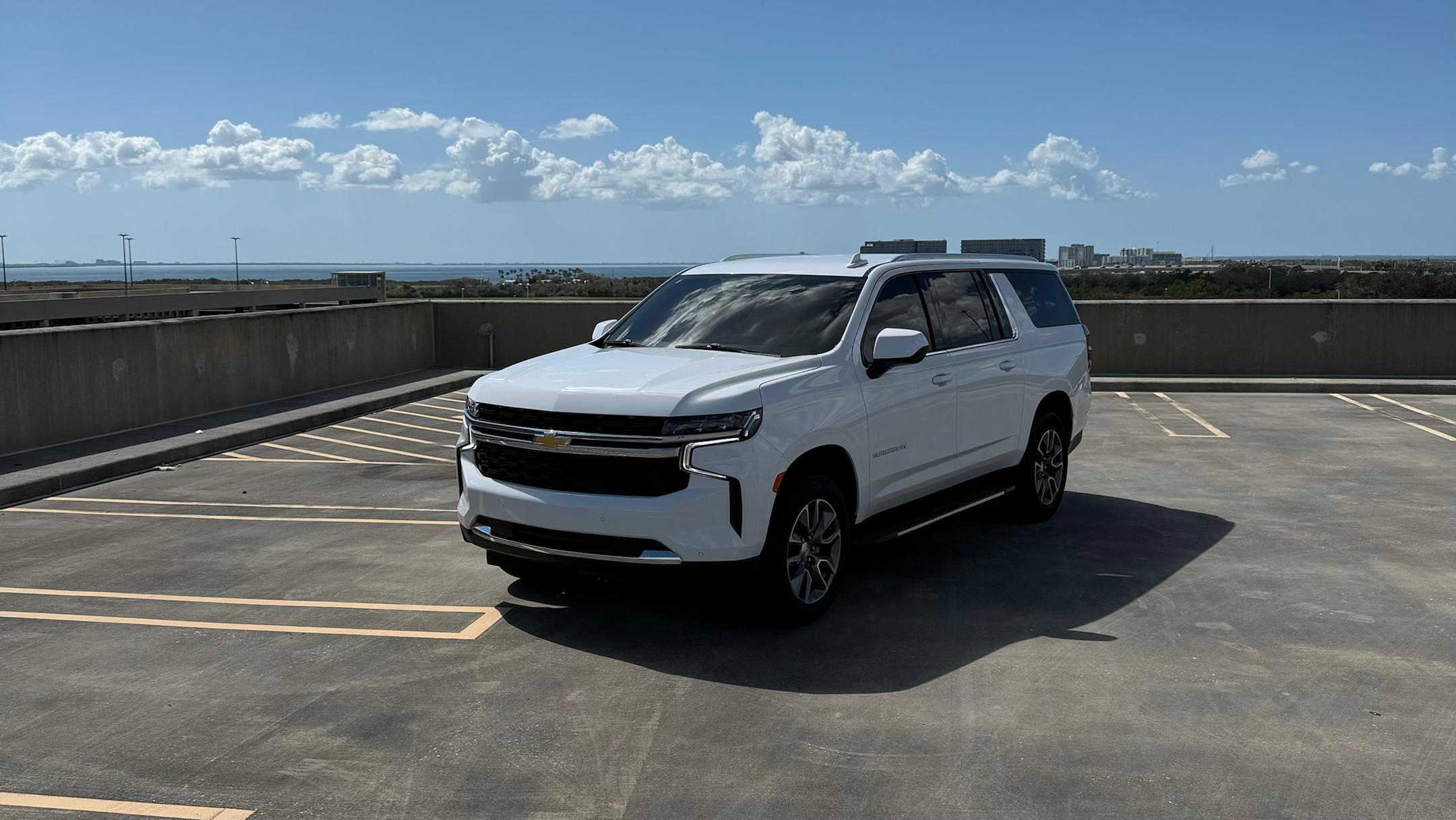 Chevrolet Suburban 2023 en Tampa, FL