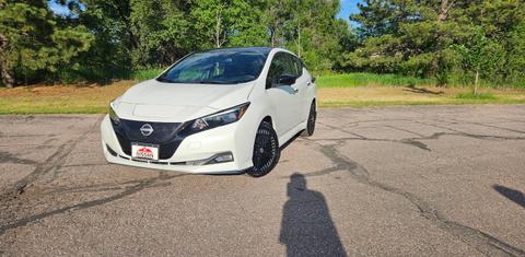 Nissan LEAF 2025