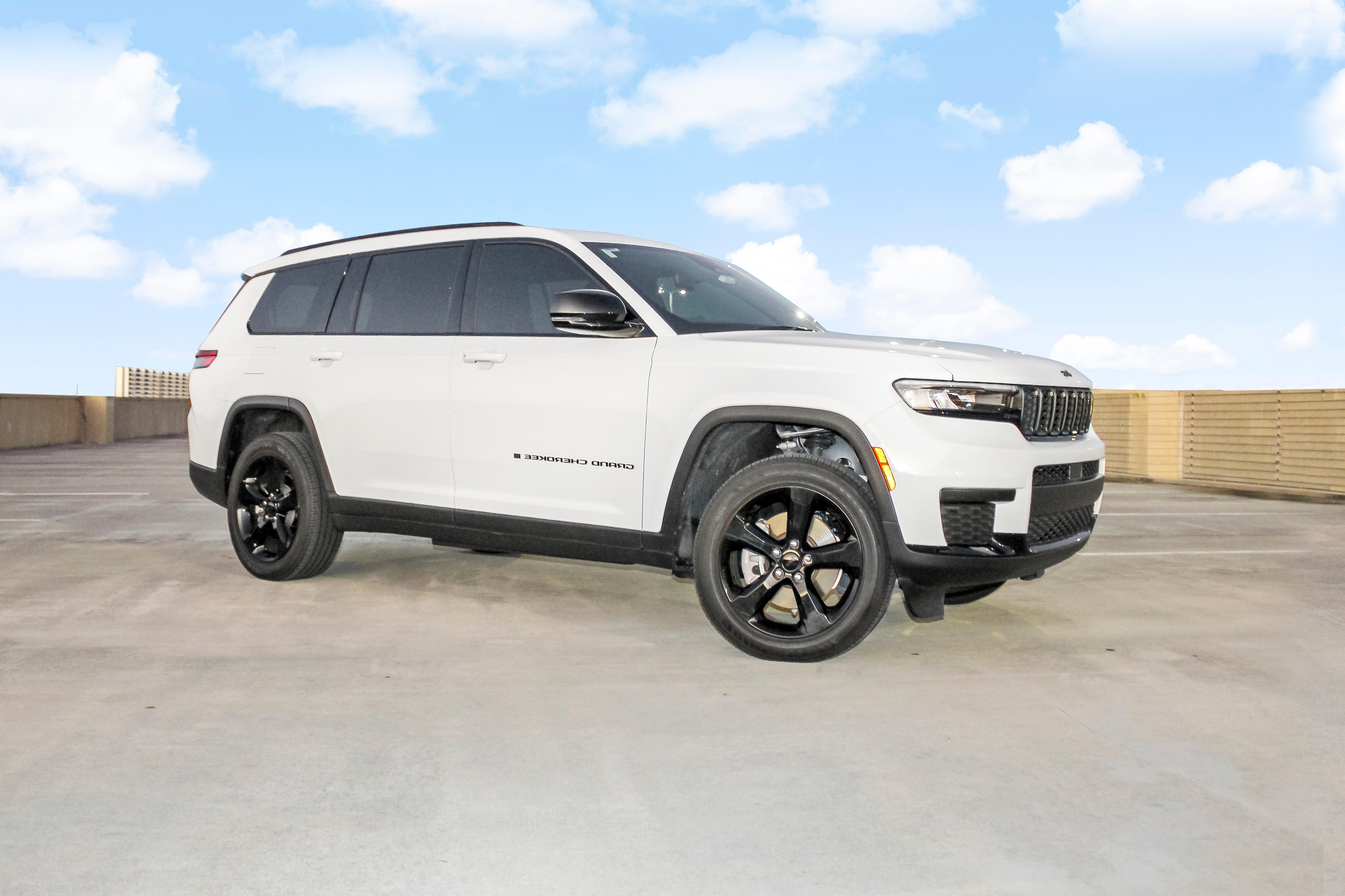 Jeep Grand Cherokee L 2022 rental in Orlando, FL by Stunt City Cars .. | Turo