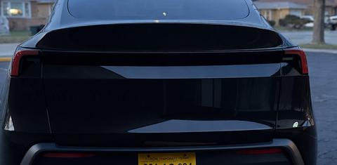 Tesla Model Y 2026