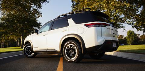 Nissan Pathfinder 2024