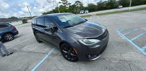 Chrysler Pacifica 2020