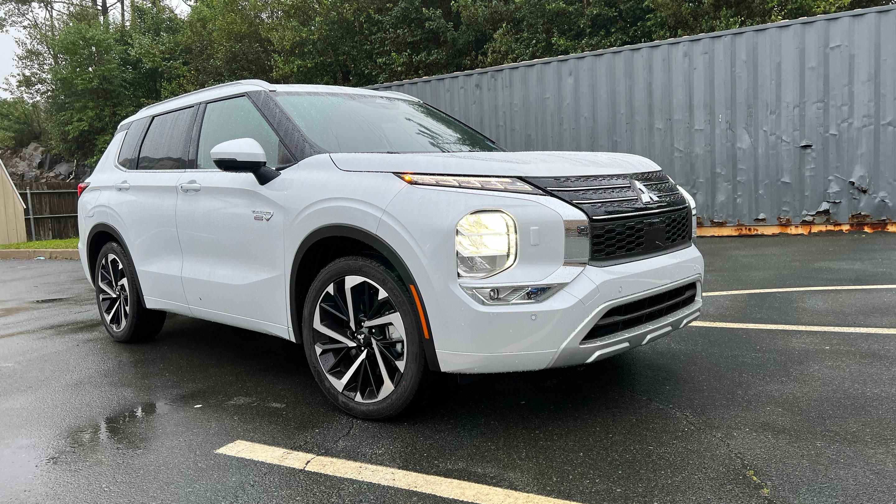 Mitsubishi Outlander PHEV 2023 à Halifax, NS