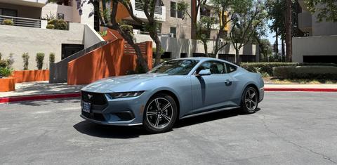 Ford Mustang 2024