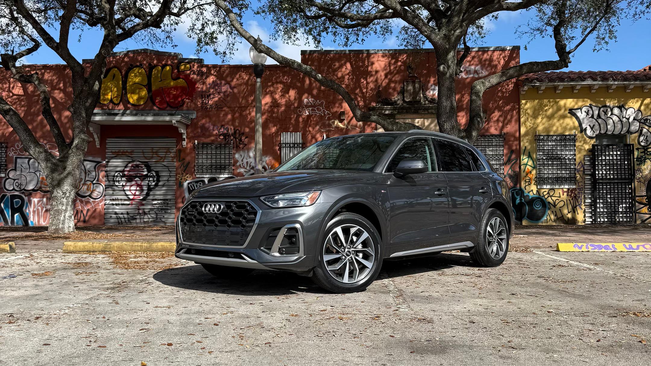 Audi Q5 2022 in Miami, FL
