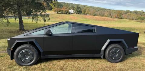 Tesla Cybertruck 2024