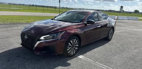 Nissan Altima 2025