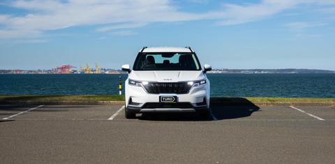 Kia CARNIVAL 2024
