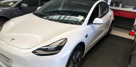 Tesla MODEL 3 2021