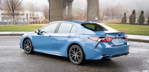 Toyota Camry 2024