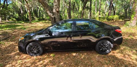 Toyota Corolla 2015