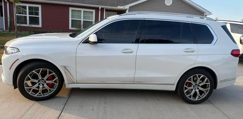BMW X7 2021