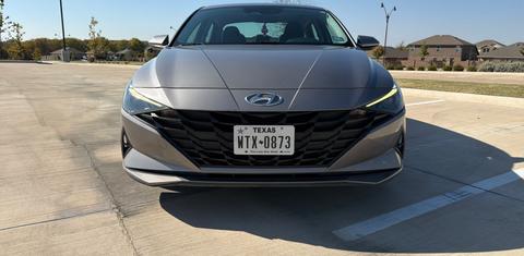 Hyundai Elantra 2021