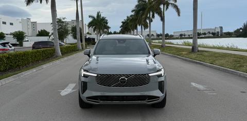 Volvo XC90 2026