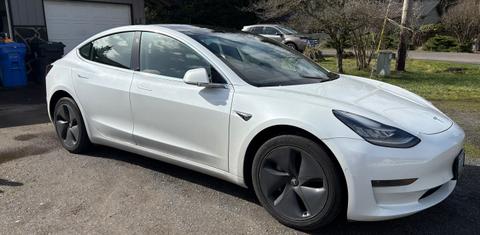 Tesla Model 3 2020
