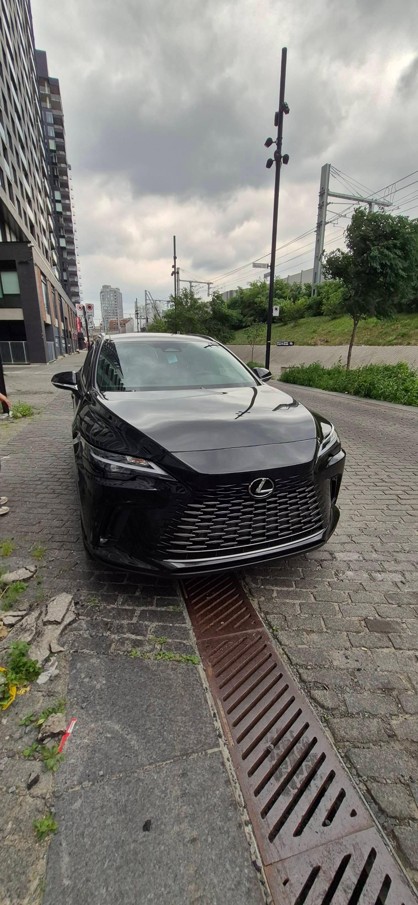 Lexus RX 2025 à Montréal, QC