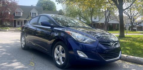 Hyundai Elantra 2012