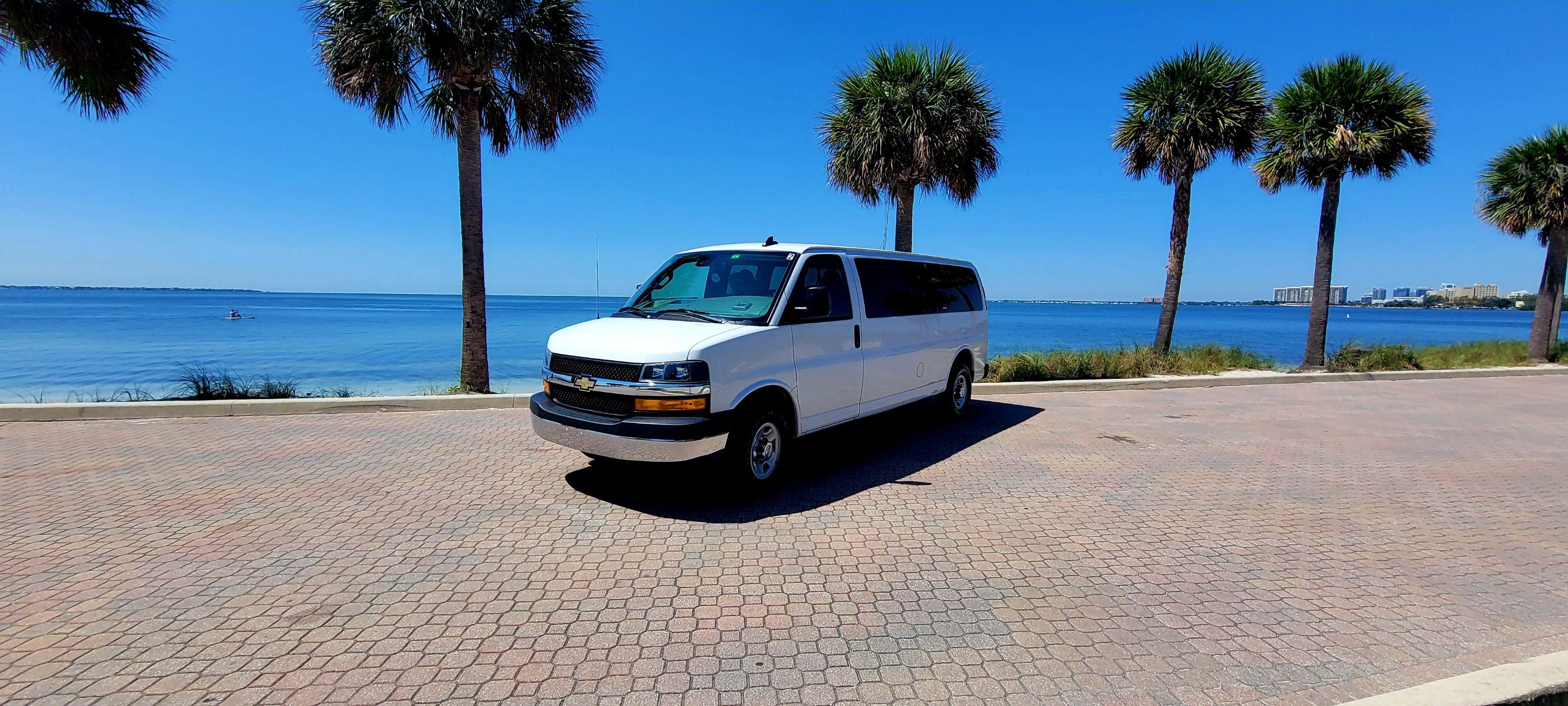 Chevrolet Express 2020 in 