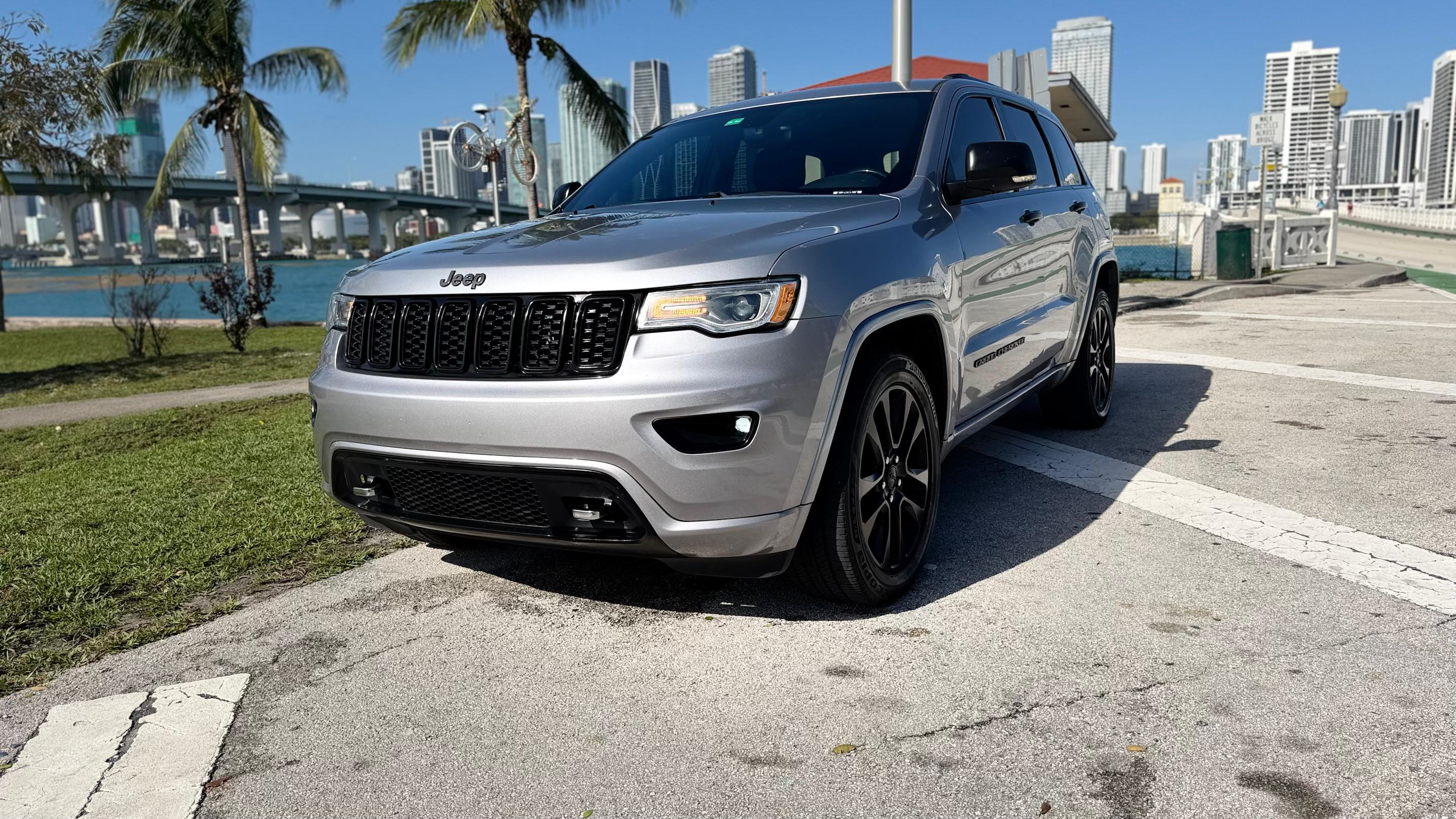 Jeep Grand Cherokee 2017 in Miami, FL