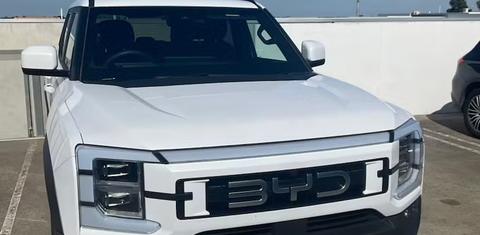 BYD SHARK 6 2025