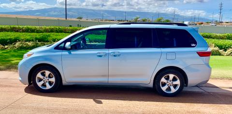 Toyota Sienna 2016