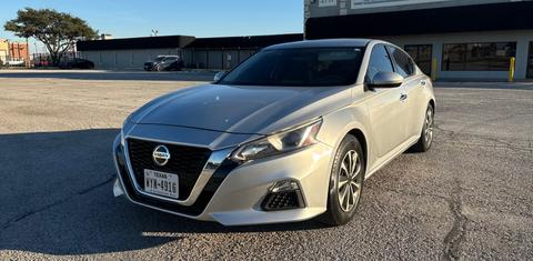 Nissan Altima 2020