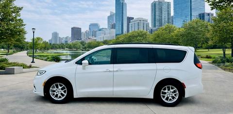 Chrysler Pacifica 2022