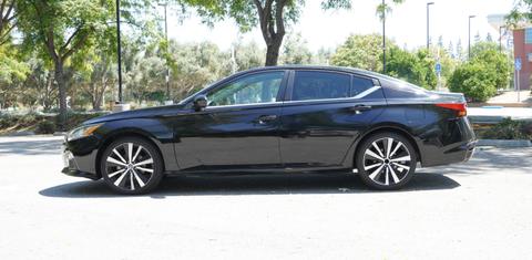 Nissan Altima 2022
