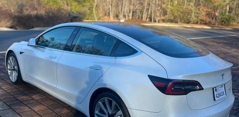 Tesla Model 3 2020