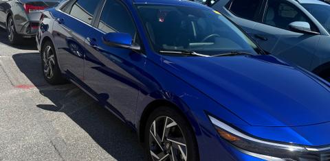 Hyundai Elantra 2025