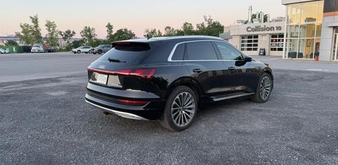 Audi e-tron 2019