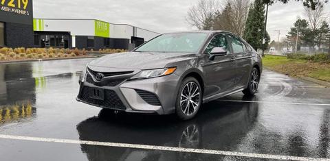 Toyota Camry 2020