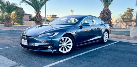 Tesla Model S 2016