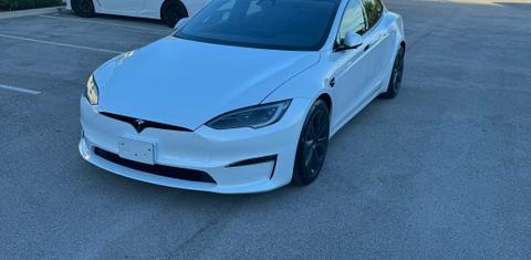 Tesla Model S 2023