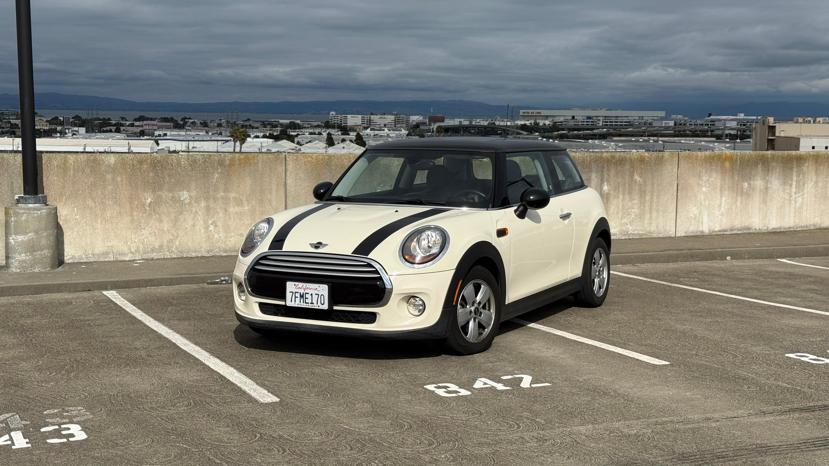MINI Hardtop 2 Door 2014 in South San Francisco, CA
