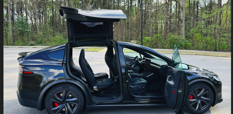 Tesla Model X 2026
