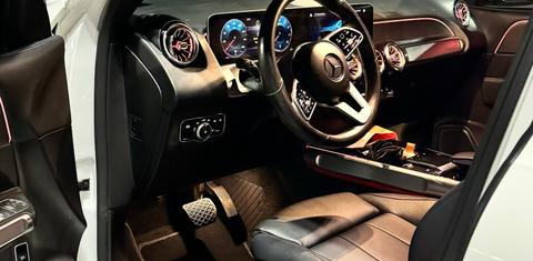 Mercedes-Benz GLB-Class 2021